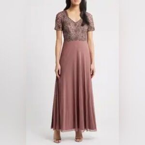 💗 Pisarro Nights Mauve Beaded Short Sleeve Gown — Size 6 (NWT)